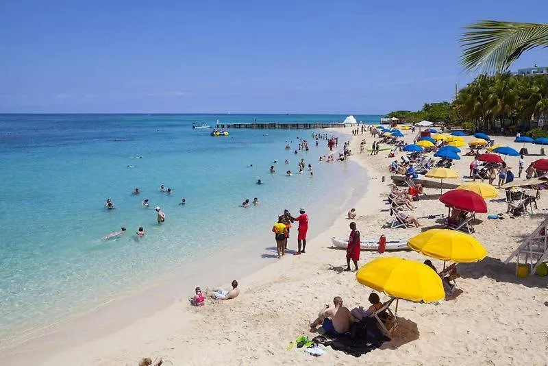 Hospitality Expert Bts 6 - Pool Beach & Bar Μοντέγκο Μπέυ 0*,  Τζαμάικα