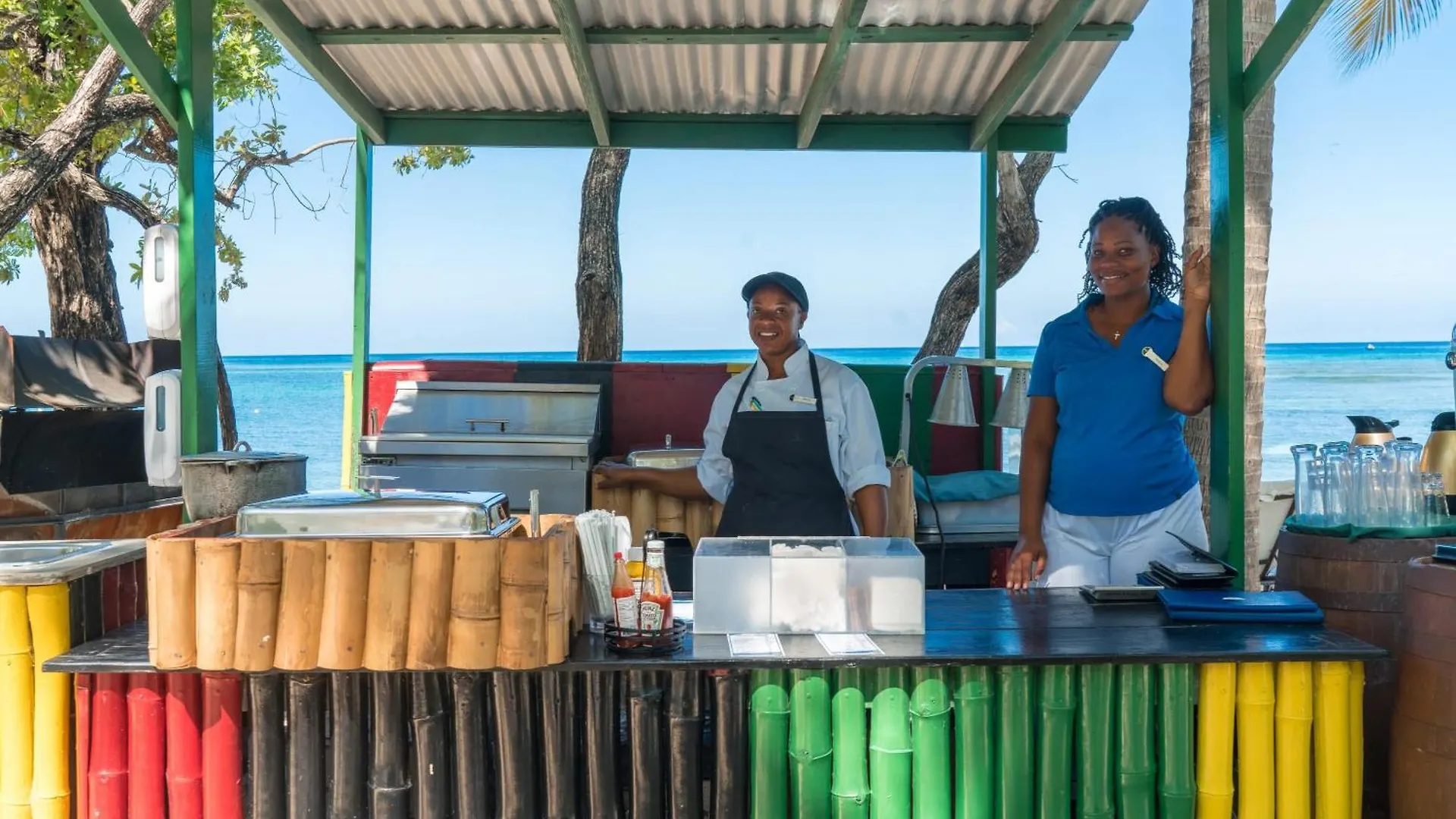 Hospitality Expert Bts 6 - Pool Beach & Bar Μοντέγκο Μπέυ Πανδοχείο