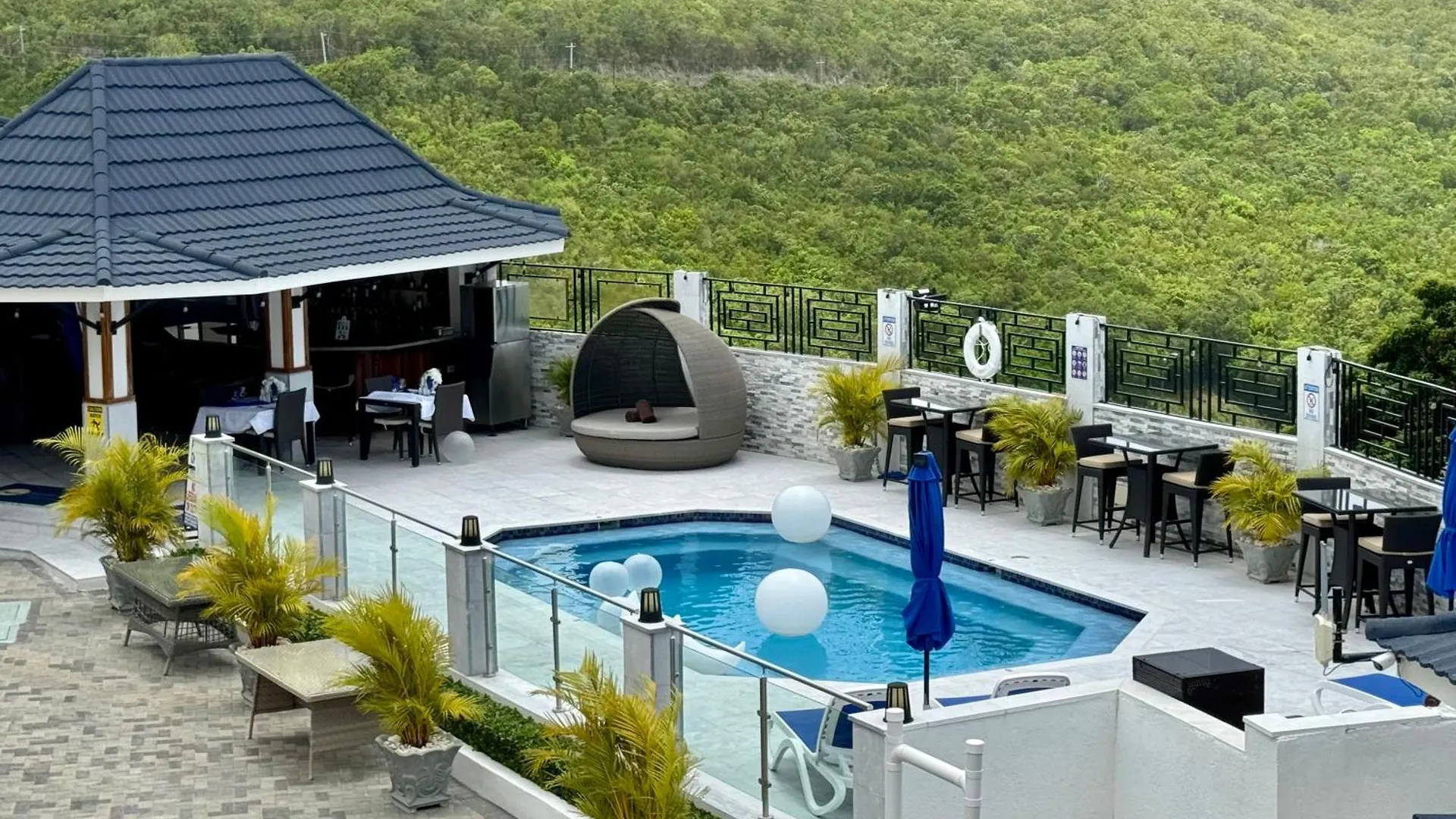 Hospitality Expert Bts 6 - Pool Beach & Bar Μοντέγκο Μπέυ